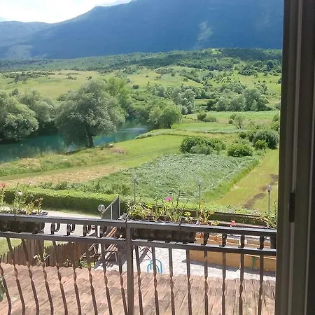 Holiday Sendy Bihać